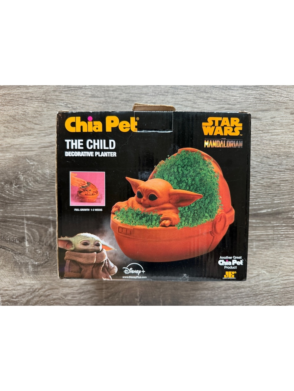 Chia Pet Star Wars Mandalorian The Child Grogu Baby Yoda Planter Open Box